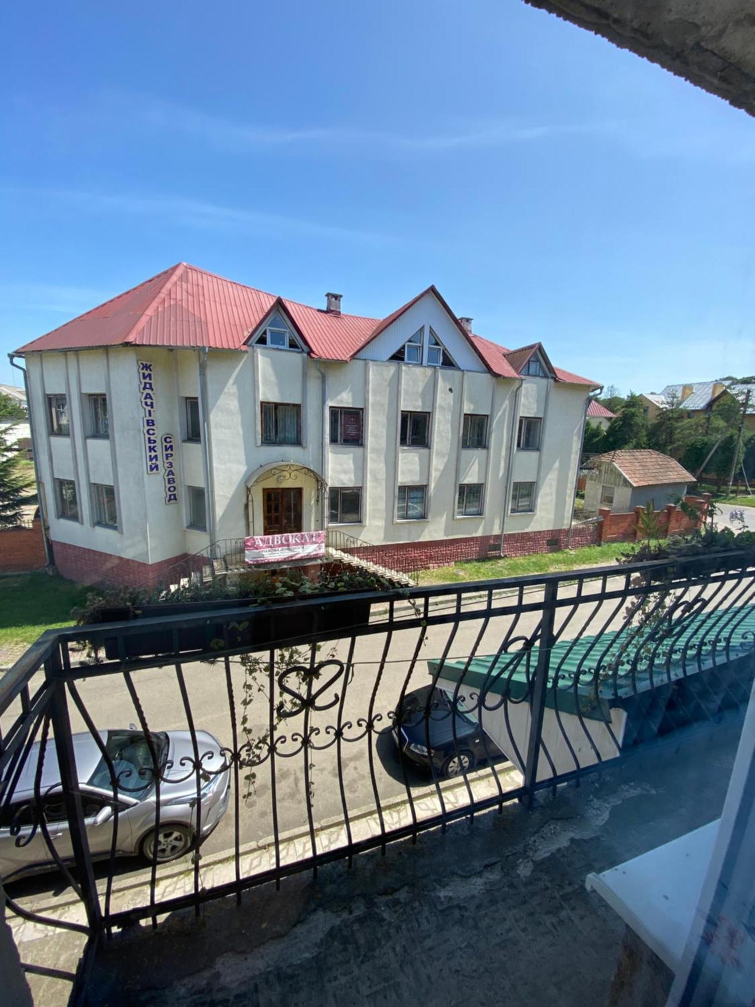 Удеч Hotel Zsidacsiv Kültér fotó