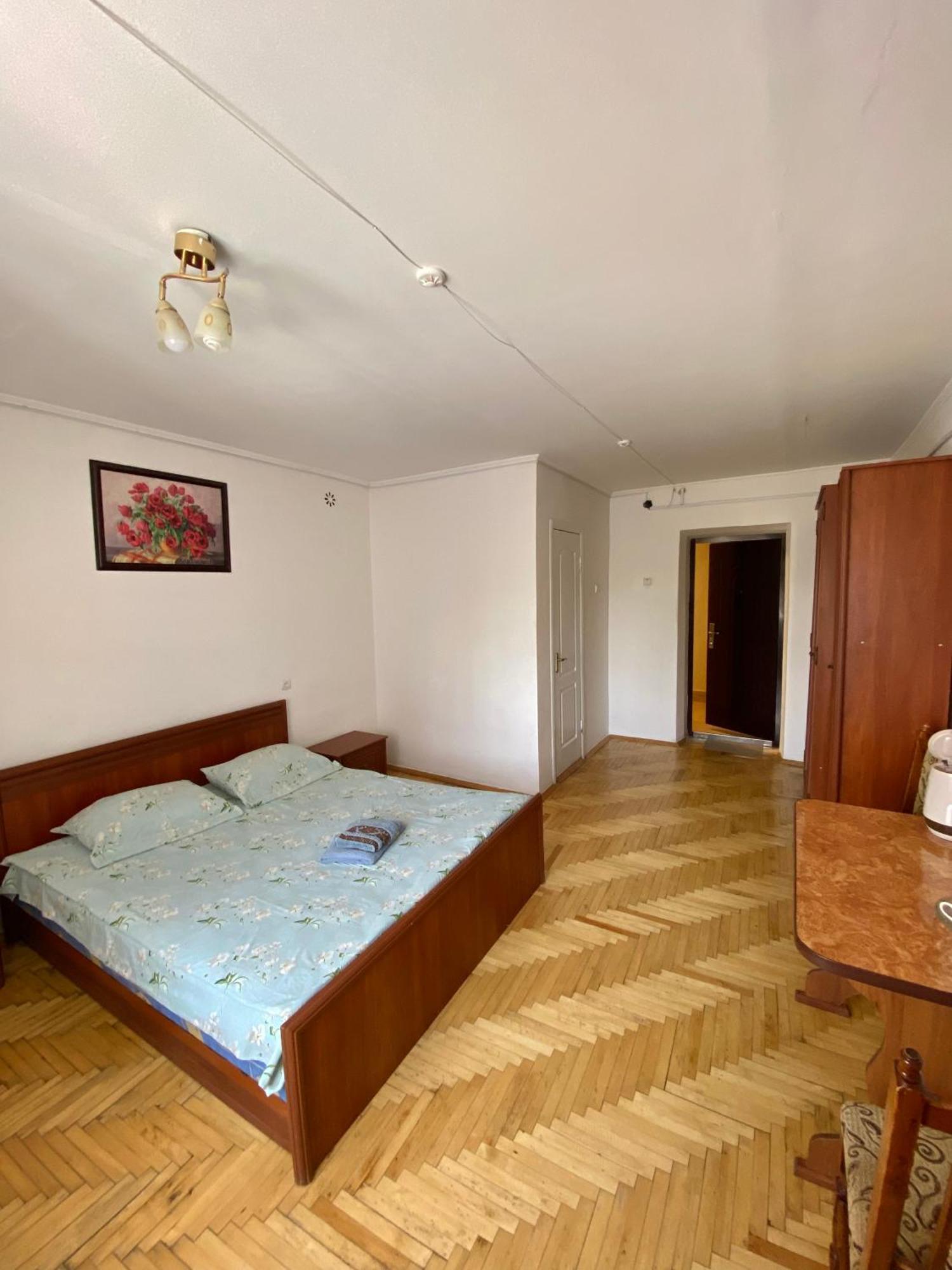 Удеч Hotel Zsidacsiv Kültér fotó