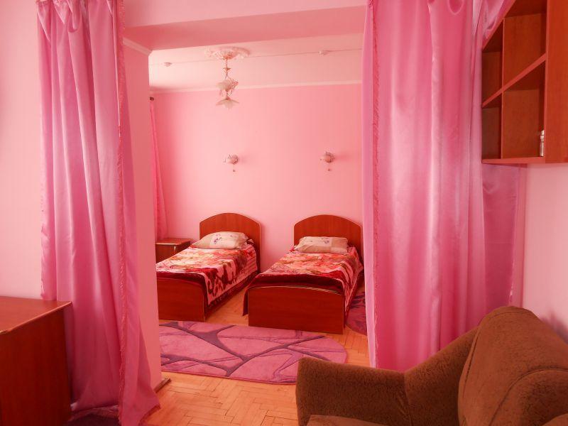 Удеч Hotel Zsidacsiv Kültér fotó