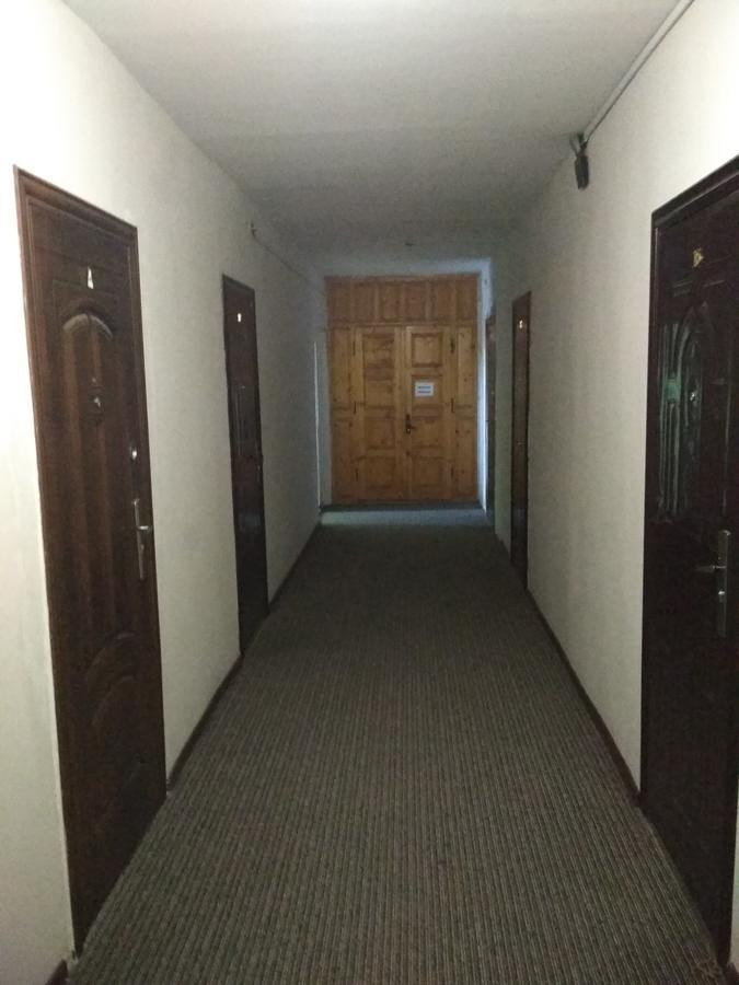 Удеч Hotel Zsidacsiv Kültér fotó